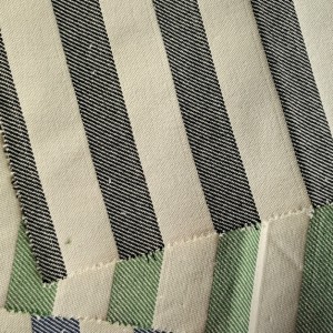 Przędza z recyklingu barwiona bawełna